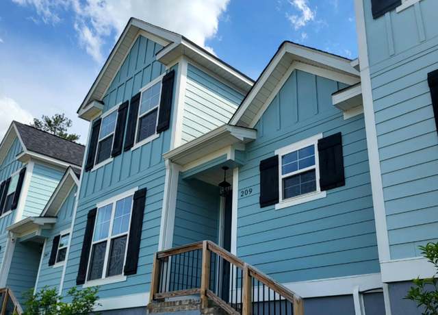 Property at 209 Banksia Rd, Aiken, SC 29803, 3 beds, 2.5 baths