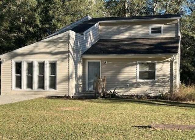 Property at 3670 Hwy 37, Williston, SC 29853, 3 beds, 2 baths