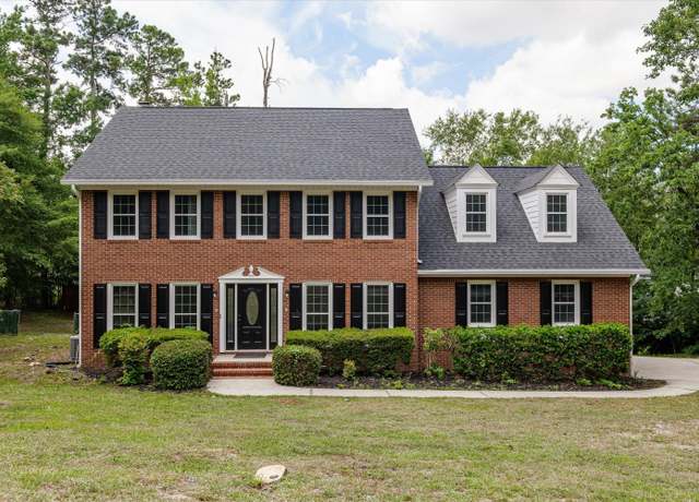 Property at 614 Lakeside Dr W, Aiken, SC 29803, 4 beds, 2.5 baths