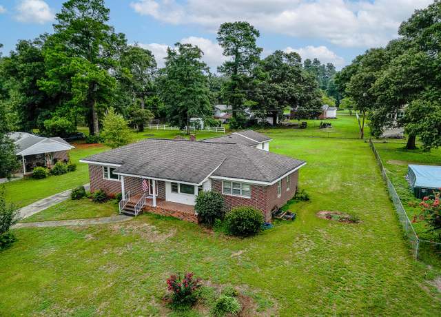 Property at 413 3rd St, Jackson, SC 29831, 3 beds, 2 baths