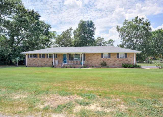 Property at 303 Fern St, New Ellenton, SC 29809, 3 beds, 2 baths