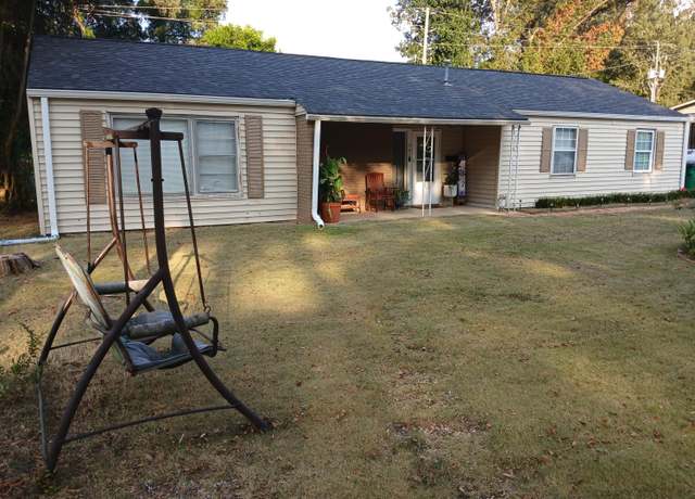Property at 940 Croft Ave NE, Aiken, SC 29801, 4 beds, 2 baths