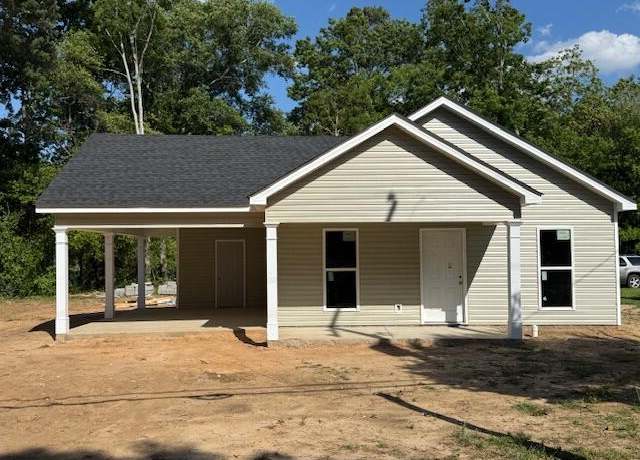 Property at 534 Kershaw St NE, Aiken, SC 29801, 3 beds, 2 baths