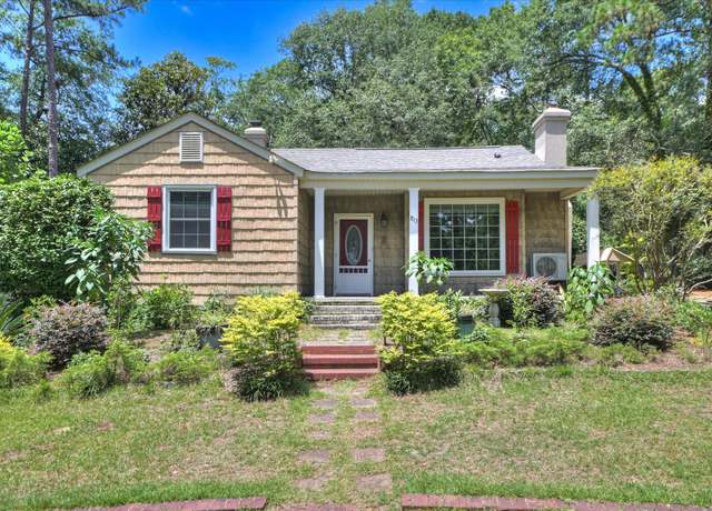 Property at 813 Laurel Dr SW, Aiken, SC 29801, 3 beds, 2 baths