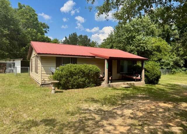 Property at 1009 Spruce St, New Ellenton, SC 29809, 2 beds, 1 bath