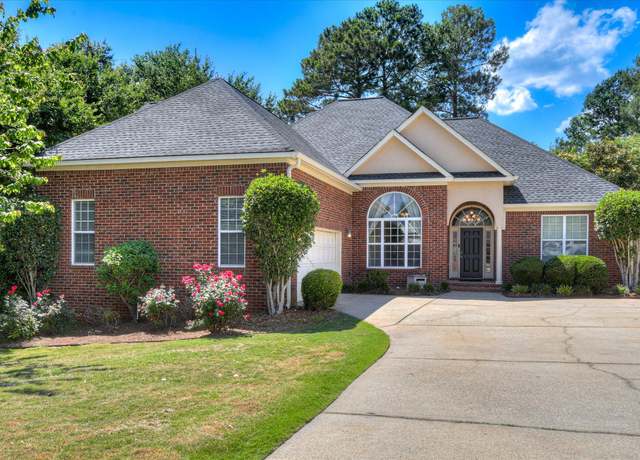Property at 376 Bainbridge Dr, Aiken, SC 29803, 4 beds, 3.5 baths