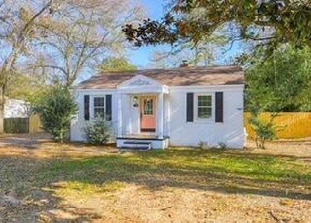 Property at 2808 Richmond Hill Rd, Augusta, GA 30906, 2 beds, 1 bath