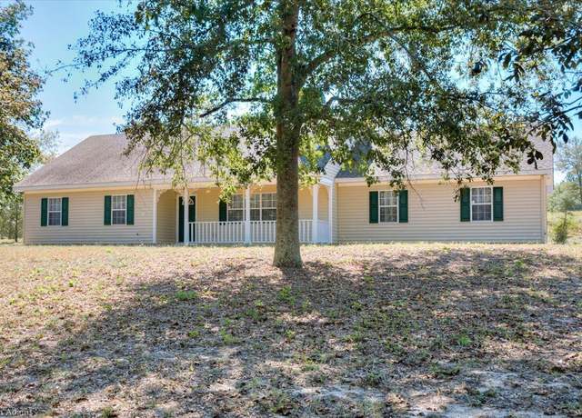 Property at 828 Old Barnwell Rd SE, Aiken, SC 29803, 4 beds, 3 baths