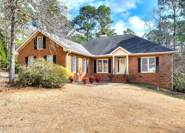 Property at 208 Sessions Dr, Aiken, SC 29803, 3 beds, 2.5 baths