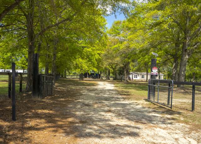 Property at 154 Millwood Dr, Salley, SC 29137, 4 beds, 3 baths
