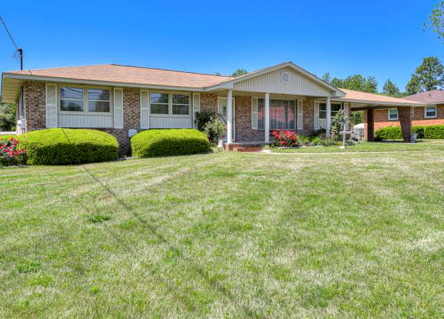 Property at 612 Oakdale Ave, North Augusta, SC 29841, 3 beds, 2 baths