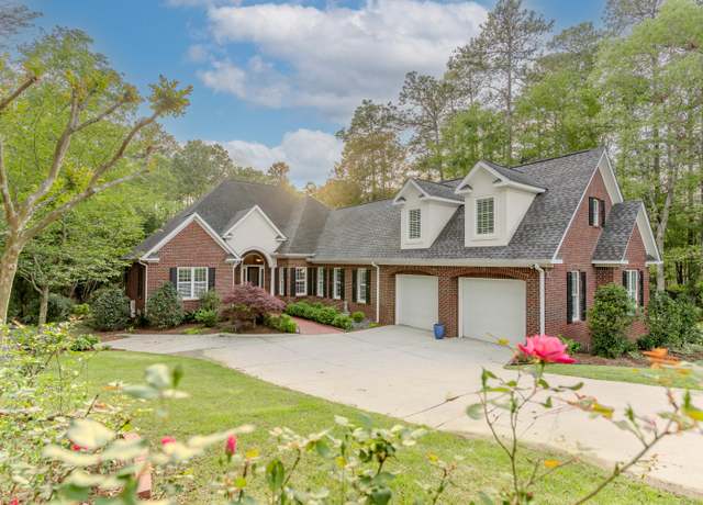 Property at 213 Birch Tree Cir, Aiken, SC 29803, 4 beds, 3.5 baths