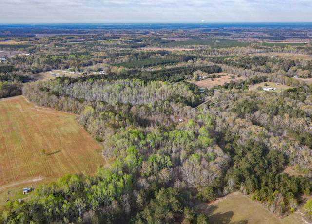 Property at 1 Vintage Dr, Williston, SC 29853