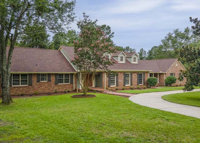 Property at 670 Partridge Bend Rd, Aiken, SC 29803, 5 beds, 6 baths