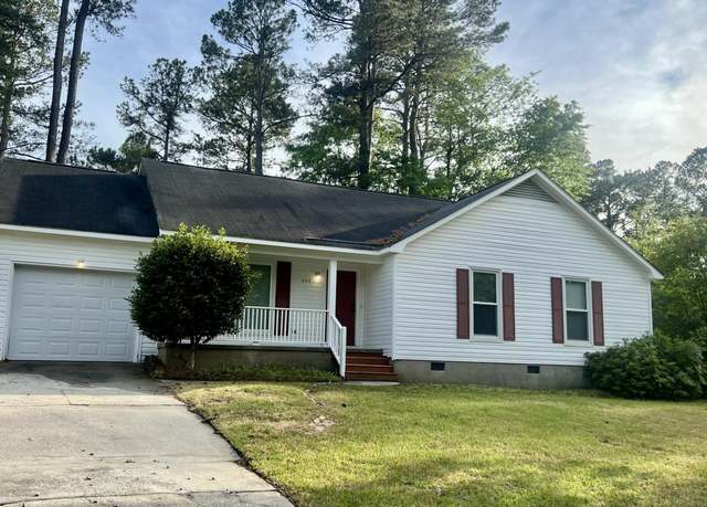 Property at 634 Greenwich Dr, Aiken, SC 29803, 3 beds, 2 baths