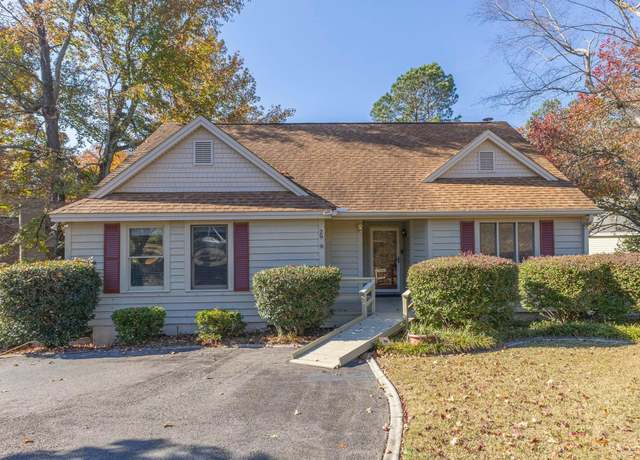 Property at 29 Woodhill Pl, Aiken, SC 29803, 2 beds, 2 baths