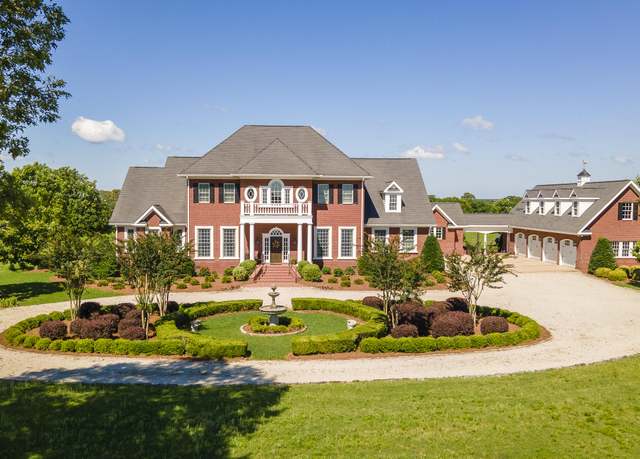 Property at 114 Larkspur Rd, Wagener, SC 29164, 4 beds, 6 baths