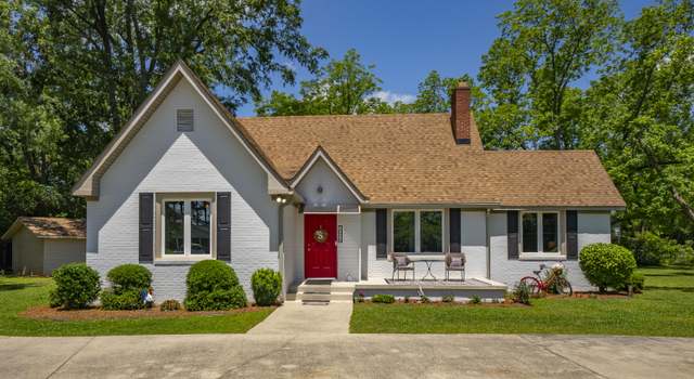 Photo of 1006 W Main St, Ridge Spring, SC 29129