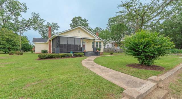 Photo of 902 Calhoun St, Johnston, SC 29832