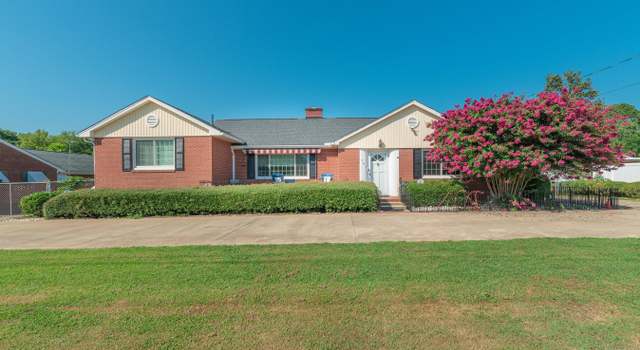Photo of 507 Bauskett St, Edgefield, SC 29824