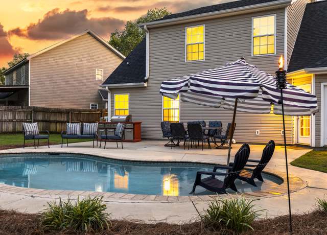 Property at 1185 Chivalry St, Sumter, SC 29154, 4 beds, 2.5 baths