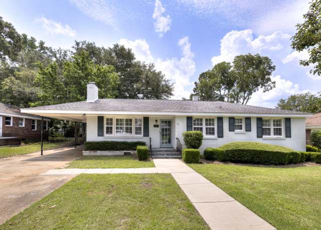 Property at 564 Mattison Ave, Sumter, SC 29150, 3 beds, 2.5 baths