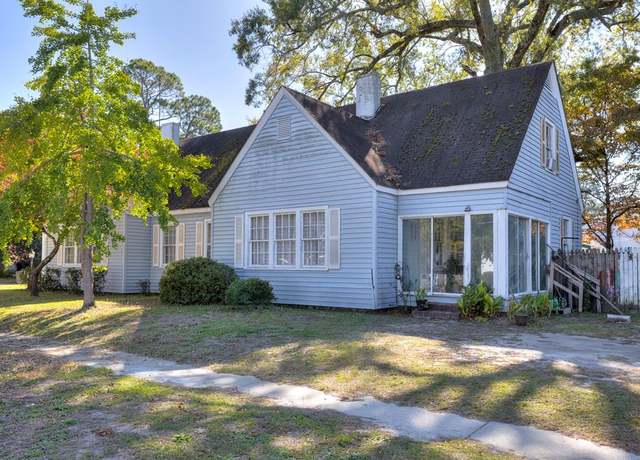Property at 38 Moise Dr/30 W. Charlotte Dr, Sumter, SC 29150, 4 beds, 2 baths
