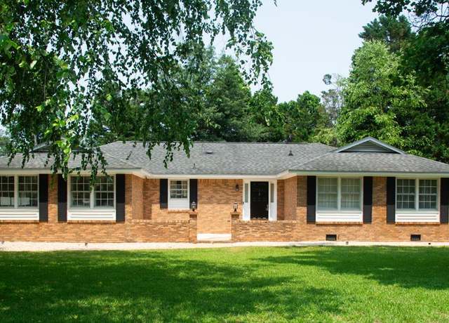 Property at 593 Covington St, Sumter, SC 29150, 4 beds, 2.5 baths