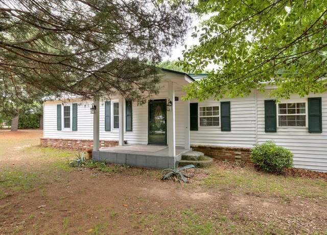 Property at 220 Alexander Pl, Sumter, SC 29150, 4 beds, 2 baths