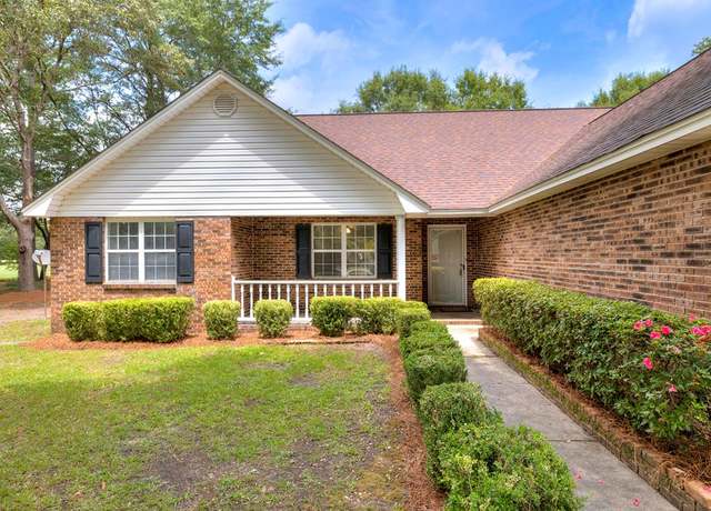 Property at 15 Killarney Ln, Sumter, SC 29150, 3 beds, 2.5 baths