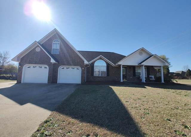 Property at 3240 Arborwood Dr, Sumter, SC 29154, 4 beds, 3.5 baths