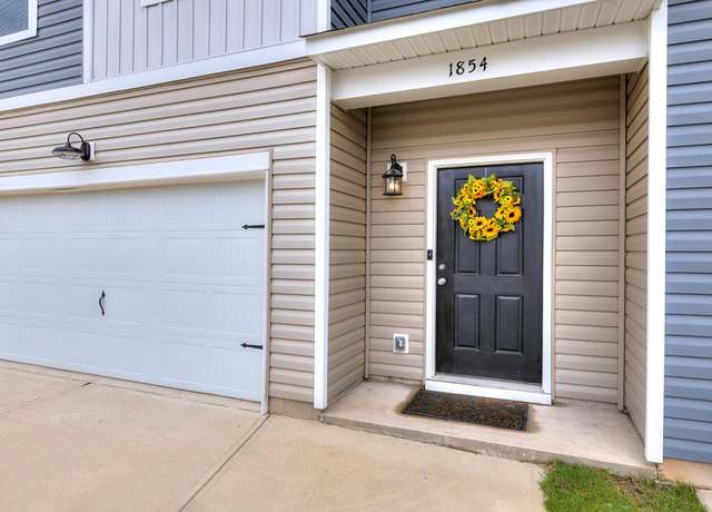 Property at 1854 Gabriel Ln, Sumter, SC 29150, 3 beds, 2.5 baths