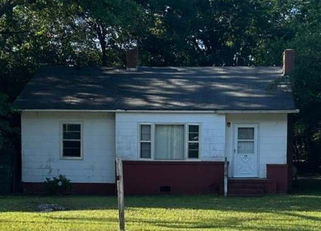 Property at 25 Camellia St, Sumter, SC 29150, 3 beds, 1 bath