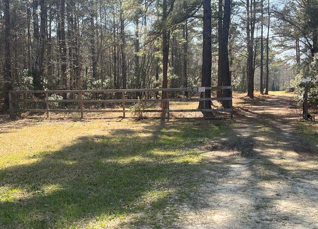 Property at 1802 1802 Pompey Town Rd, Greeleyville, SC 29056