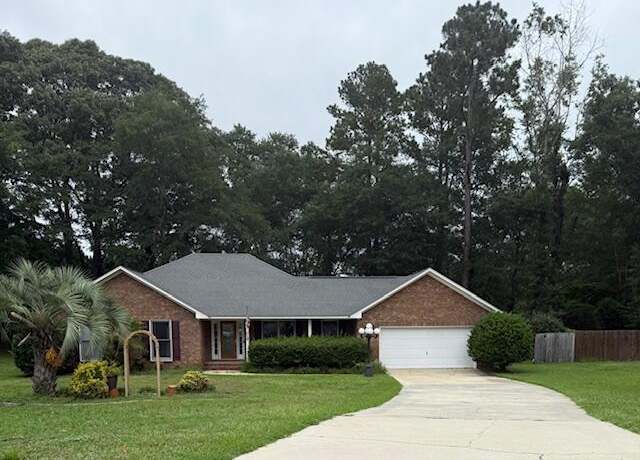 Property at 50 Blenhein Ct, Sumter, SC 29154, 3 beds, 2 baths