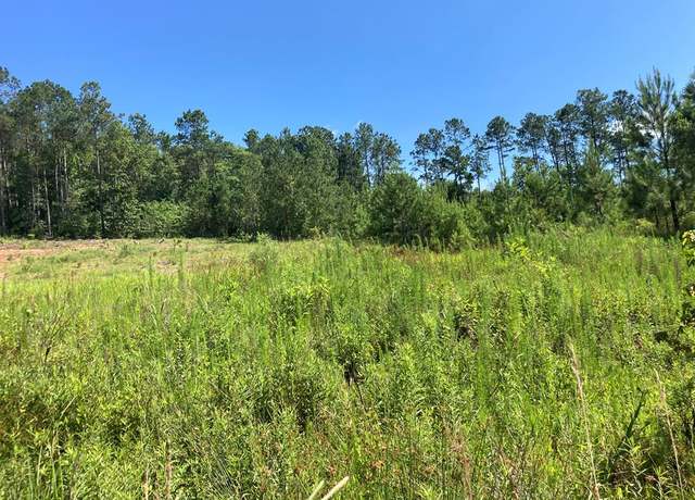 Property at 2360 2360 Presidio Dr, Sumter, SC 29154
