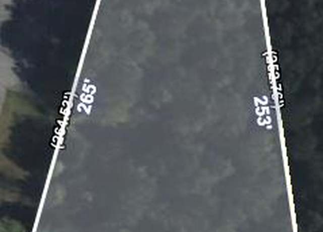 Property at 470 Lee St, Sumter, SC 29150