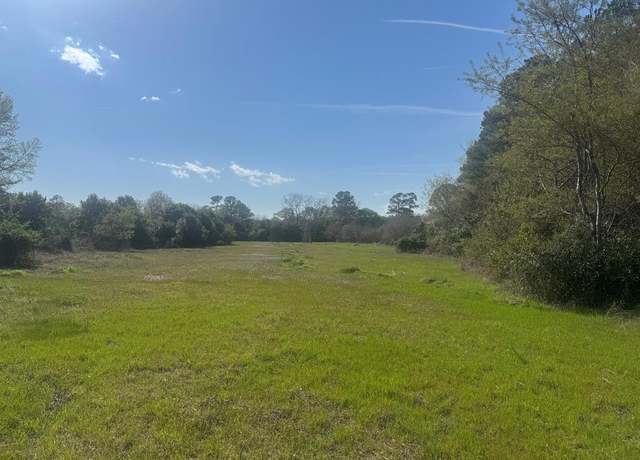 Property at 1209 Manning Rd, Sumter, SC 29150