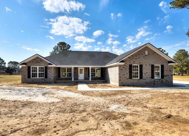 Property at 1665 Heritage Dr, Manning, SC 29102, 4 beds, 2 baths