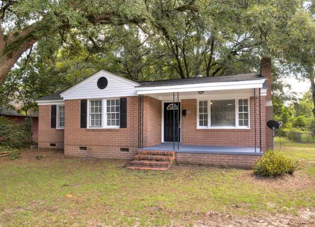 Property at 13 Corbett St, Sumter, SC 29150, 3 beds, 1 bath