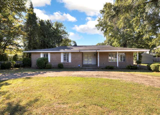 Property at 34 Adams Ave, Sumter, SC 29150, 3 beds, 2 baths