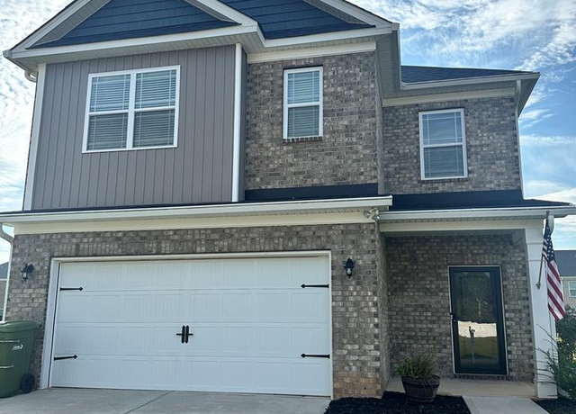 Property at 825 Curlew Cir, Sumter, SC 29150, 3 beds, 2.5 baths