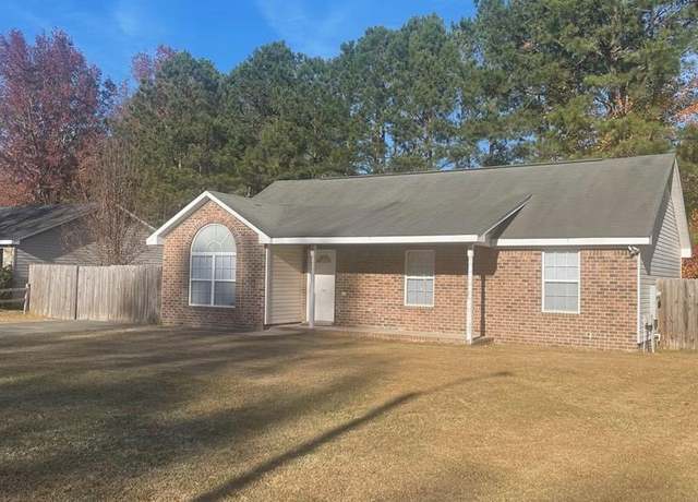 Property at 109 Little John Ln, Sumter, SC 29153, 3 beds, 2 baths