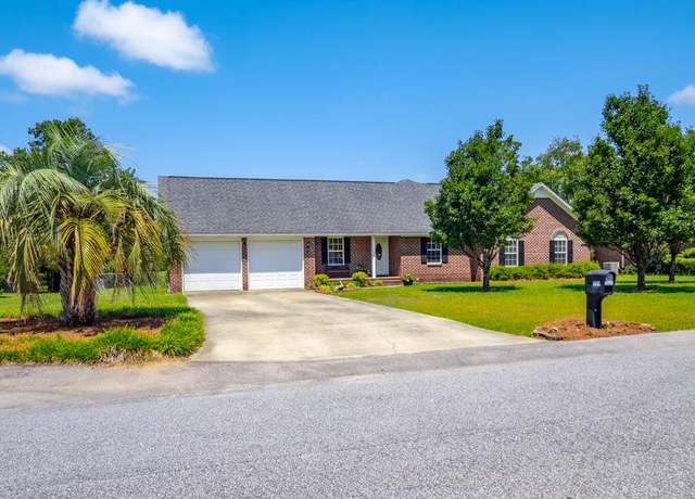 Property at 2630 Nicholson Dr, Sumter, SC 29153, 4 beds, 2.5 baths