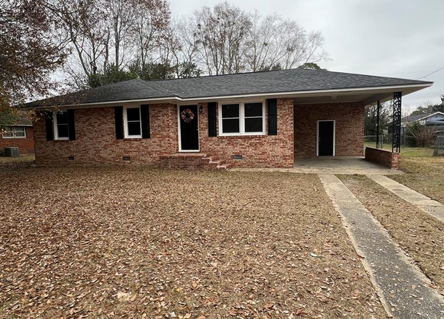 Property at 851 Kolb Rd, Sumter, SC 29154, 3 beds, 1 bath