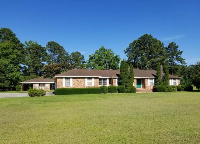 Property at 2023 Camden Rd, Holly Hill, SC 29059, 3 beds, 2.5 baths