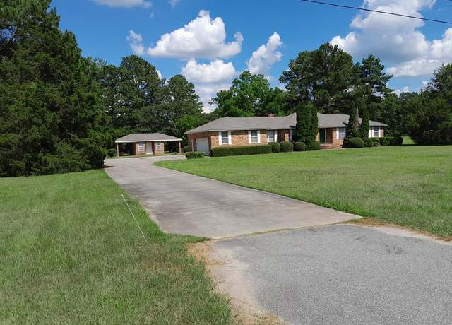 Property at 2023 Camden Rd, Holly Hill, SC 29059, 3 beds, 2.5 baths