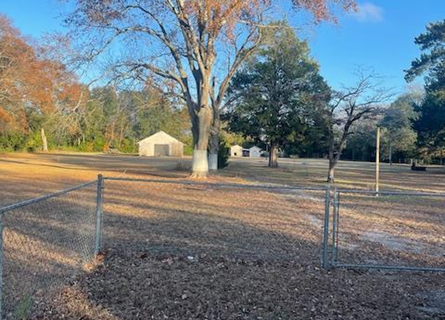 Property at 2825 Camden Hwy, Sumter, SC 29153