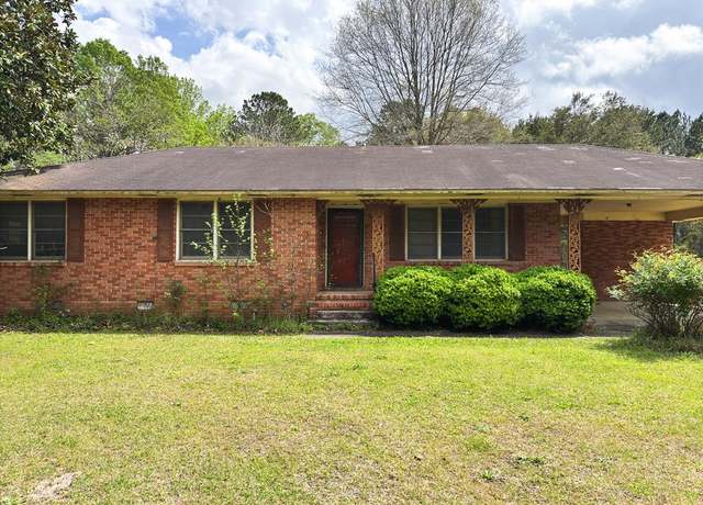 Property at 206 Myrtle Beach Hwy, Sumter, SC 29153, 3 beds, 1.5 baths