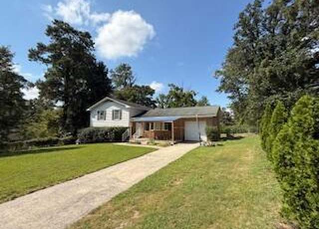 Property at 7037 Pisgah Dr, Columbia, SC 29209, 4 beds, 3 baths